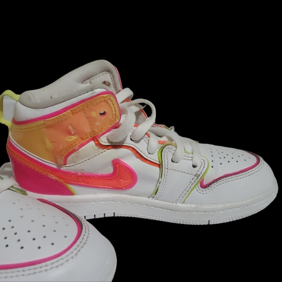 SOLD - Picture 5 of 9